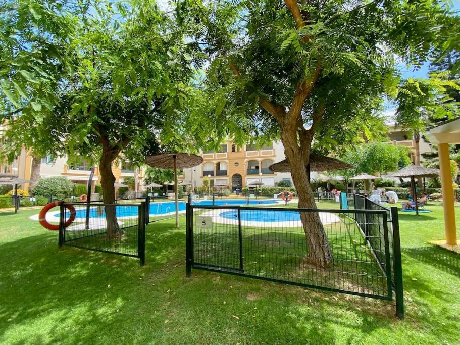 Villa Palacio Playa Y Piscina Grupo Ac Gestion Cadix Extérieur photo